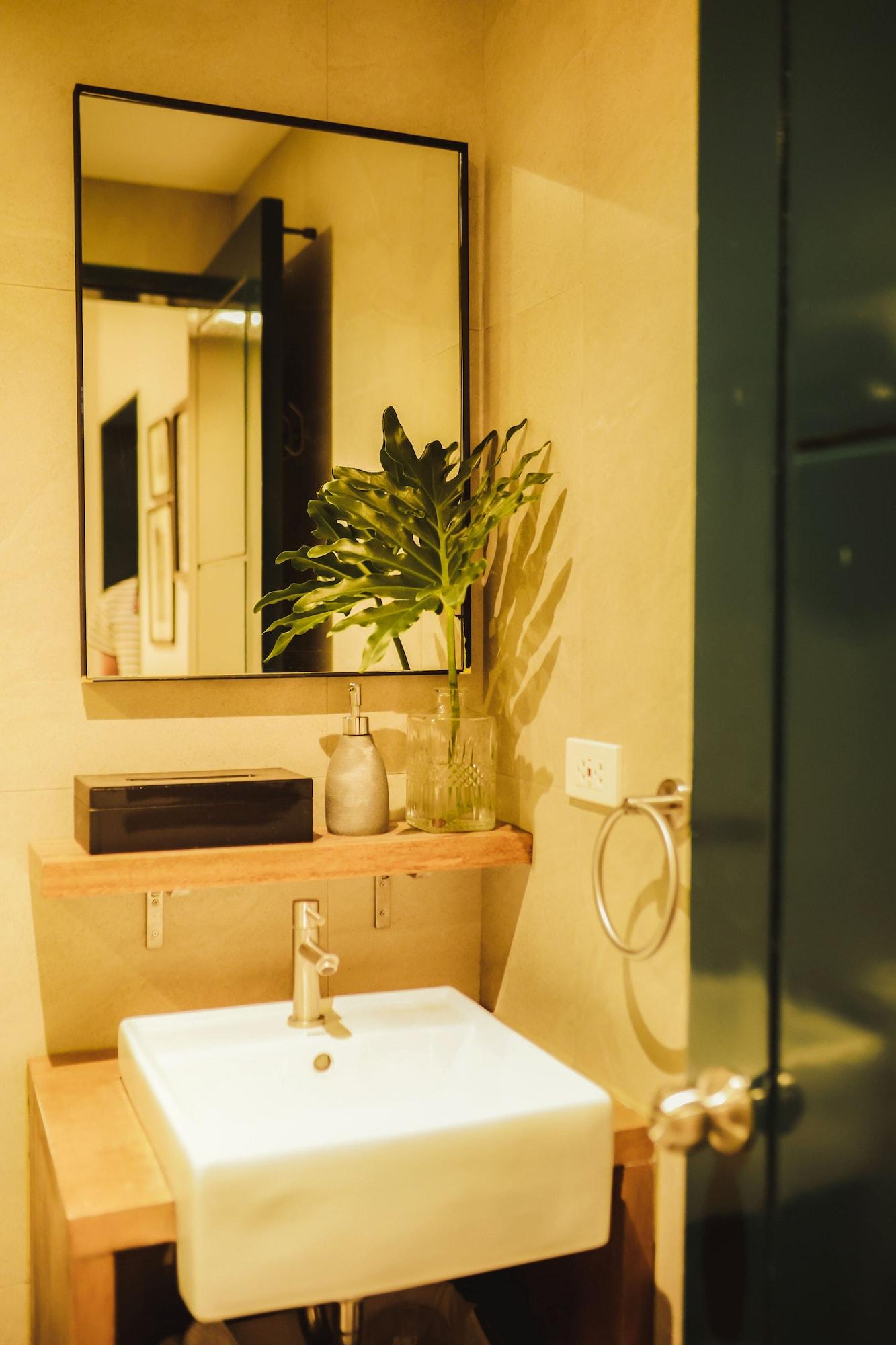The Bourke Hotel Davao City المظهر الخارجي الصورة